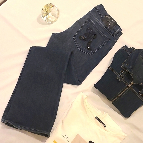 Rock & Republic Kasandra Bootcut Jean (30) - Picture 2 of 16